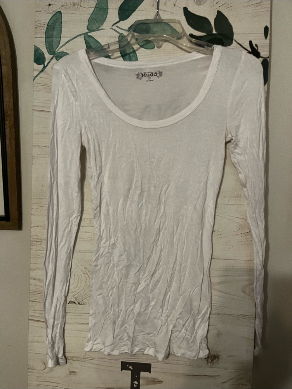 Mudd White Long Sleeve Scoop Neck Tee